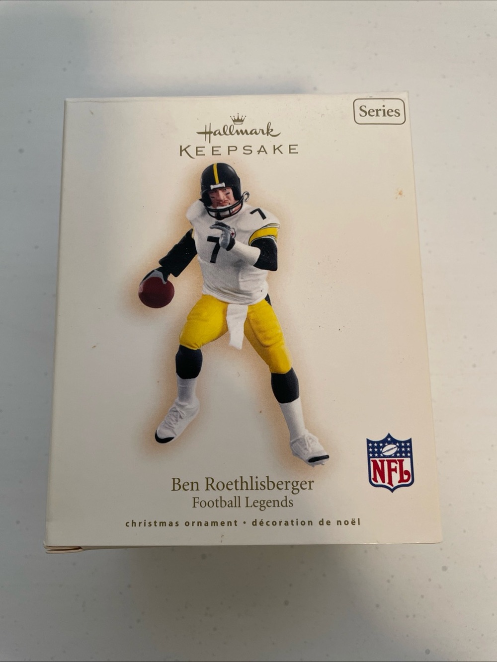 Hallmark Keepsake Christmas Ornament 2007 NFL Pgh. Steelers Ben Roethlisberger